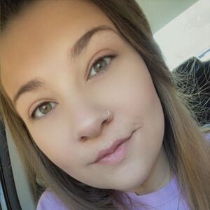 Meet your Posher, Savannah